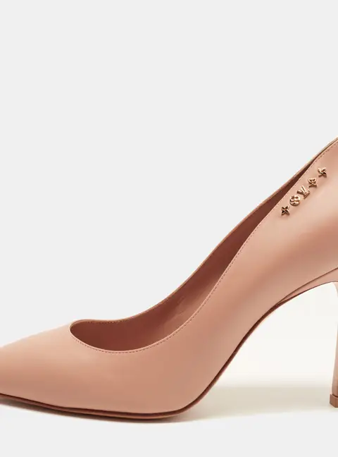 Louis Vuitton Eyeline Size 39 Beige Leather Pumps