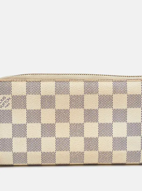 Louis Vuitton Zippy Medium White Coated Canvas Wallets