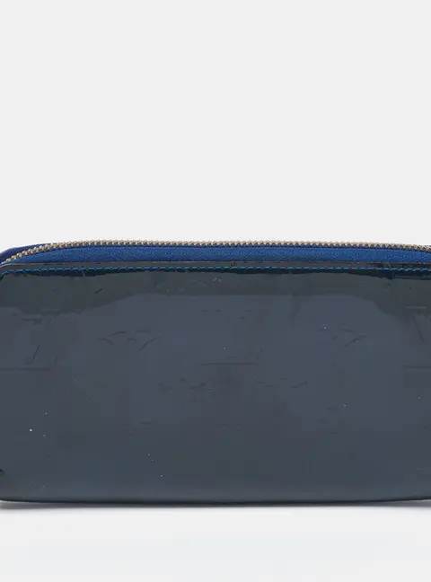 Louis Vuitton Zippy Medium Navy Blue Patent Leather Wallets