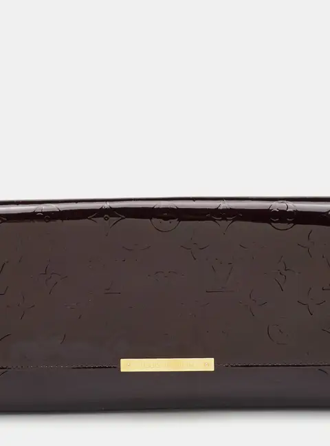 Louis Vuitton Amarante Monogram Vernis Robertson Clutch