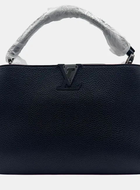 Louis Vuitton Black Taurillon Leather Capucines MM Bag