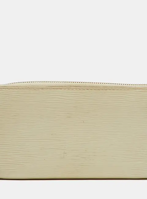 Louis Vuitton Zippy Medium White Leather Zip Around