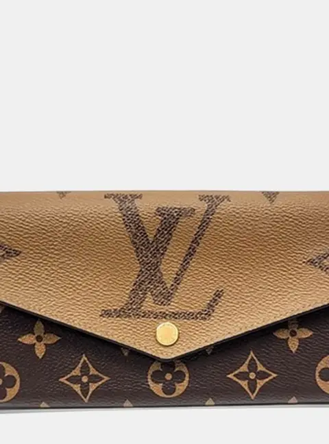 Louis Vuitton Sarah Wallet Monogram Giant Reverse Canvas Bi-Fold Wallet