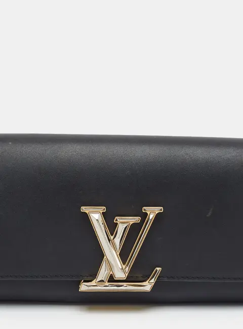 Louis Vuitton Louise Black Leather Clutch