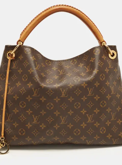 Louis Vuitton Artsy MM Monogram Canvas Bag