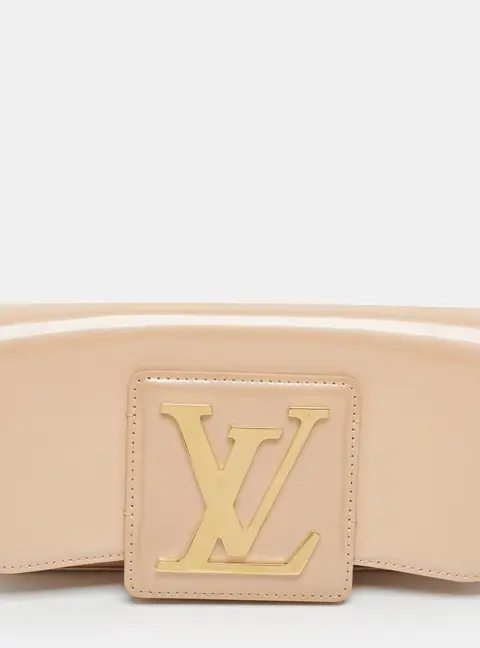 Louis Vuitton Sobe Rose Florentine Vernis Clutch