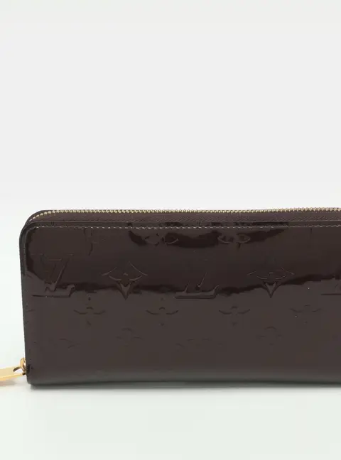 Louis Vuitton Amarante Monogram Vernis Zippy Wallet