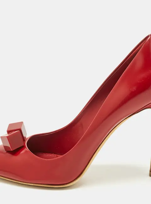Louis Vuitton Red Leather Dice Pumps Size 40