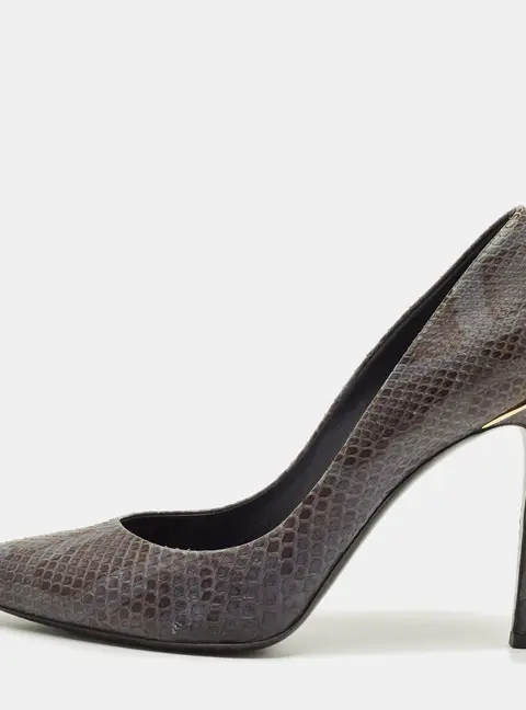 Louis Vuitton Eyeline Size 38 Grey Snakeskin Leather Pumps