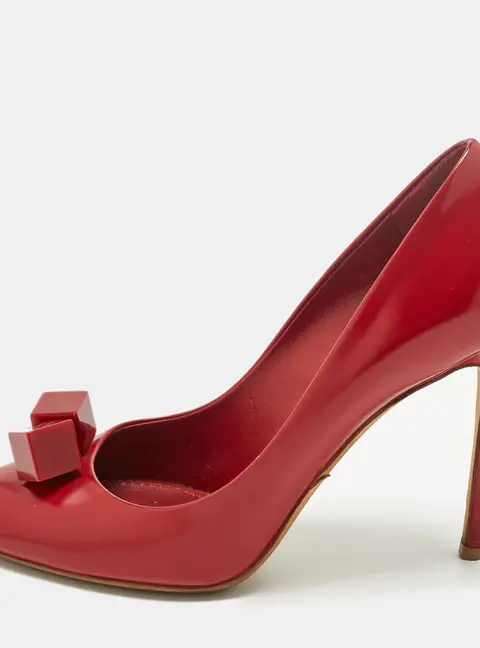 Louis Vuitton Red Patent Leather Dice Pumps Size 37