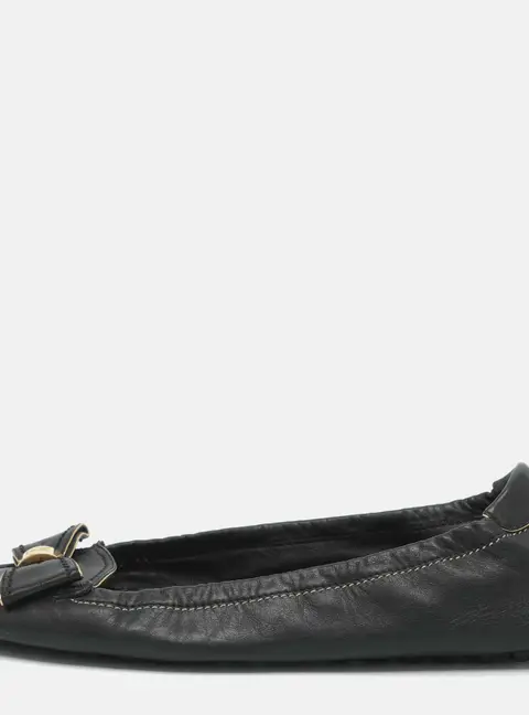 Louis Vuitton Bow Tempting Size 39.5 Black Leather Scrunch Loafers