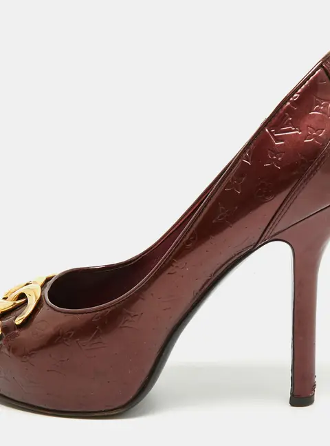 Louis Vuitton Size 39 Burgundy Patent Leather Peep Toe Pumps