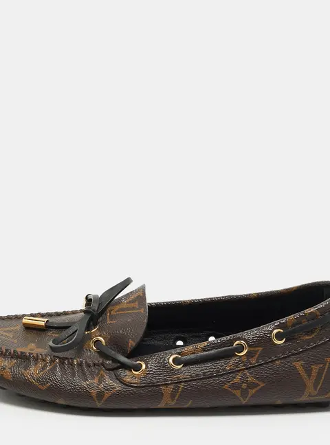 Louis Vuitton Gloria Size 35 Brown Monogram Canvas and Leather Loafers
