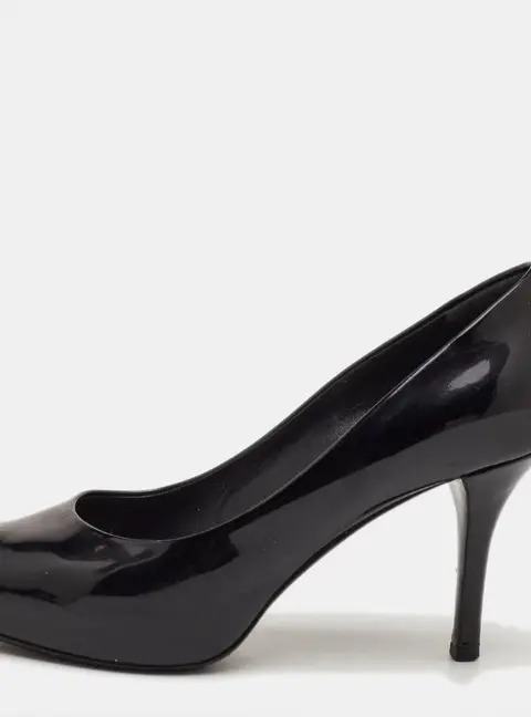 Louis Vuitton Oh Really! Size 35 Black Patent Leather Peep Toe Pumps