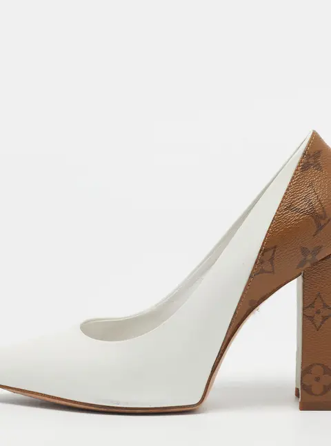 Louis Vuitton Rodeo Queen Size 39 White/Brown Monogram  Canvas and Leather Pumps