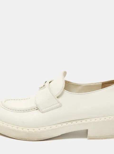 Prada White Leather Logo Plaque Slip On Loafers Size 39.5