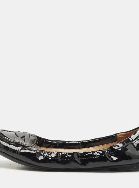 Prada Black Patent Leather Scrunch Ballet Flats Size 37