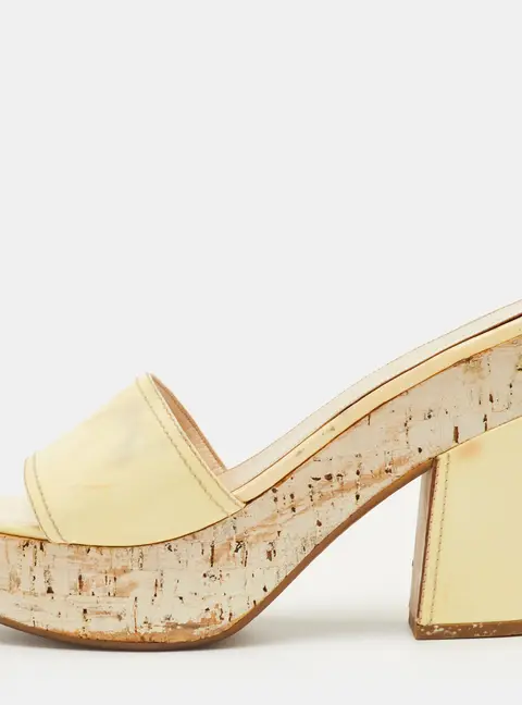 Prada Size 41 Cream Patent Leather Cork Platform Block Heel Sandals