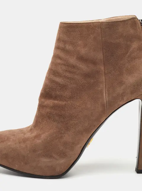 Prada Size 40 Light Brown Suede Platform Ankle Length Boots