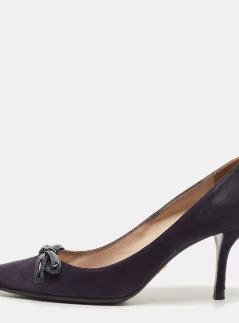 Prada Size 37.5 Navy Blue Suede Bow Pointed Toe Pumps