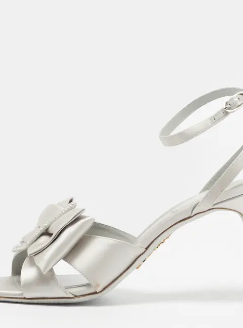 Ren&eacute; Caovilla Size 38 Grey Satin Bow Crystal Embellished Ankle Strap Sandals