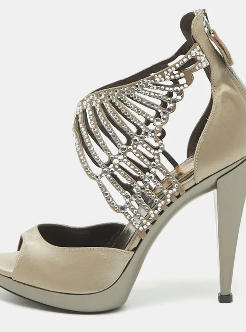 Roberto Cavalli Crystal Embellished Size 36 Grey Satin Platform Sandals