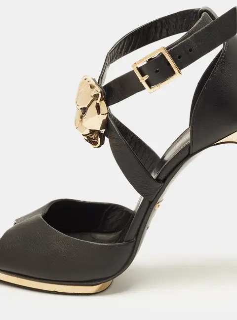 Roberto Cavalli Size 38.5 Black/Gold Lion Head Embellished Leather Ankle Strap Sandals