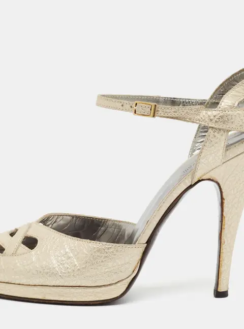Roberto Cavalli Size 39 Beige Leather Ankle Strap Sandals