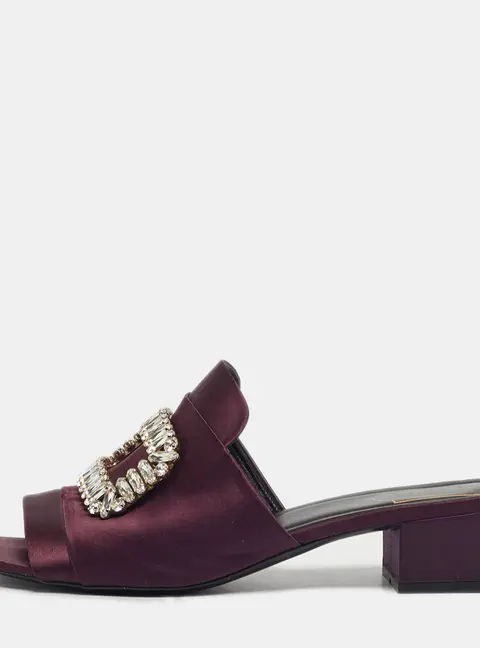 Roger Vivier Size 39 Purple Satin Crystal Embellished Slide Sandals