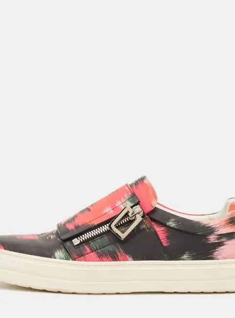 Roger Vivier Viv Size 38 Multicolor Print Leather Slip On Sneakers