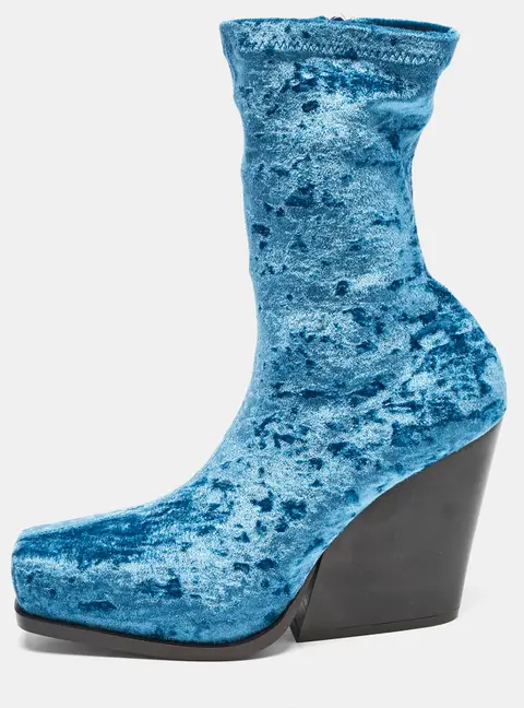 Stella McCartney Groove Size 37 Blue Velvet Ankle Length Boots