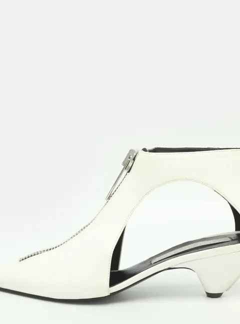 Stella McCartney Zipit Size 36.5 White Faux Leather Ankle Length Boots