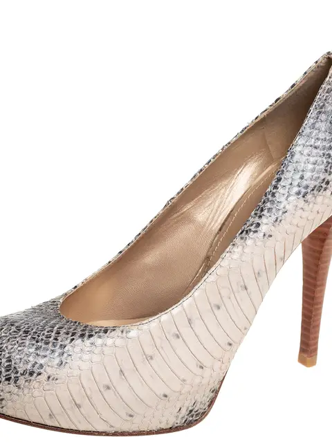 Stuart Weitzman Size 39 Beige Python Embossed Leather Platform Pumps