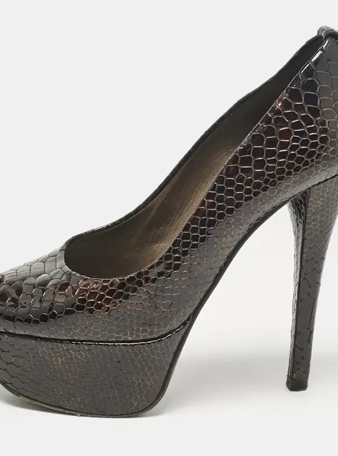 Stuart Weitzman Brown Croc Embossed Patent Leather Peep Toe Pumps Size 36.5