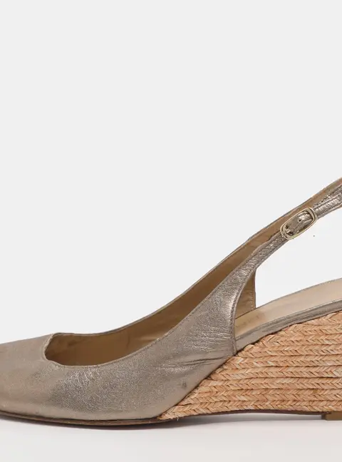 Stuart Weitzman Size 40 Gold Leather Slingback Wedge Sandals
