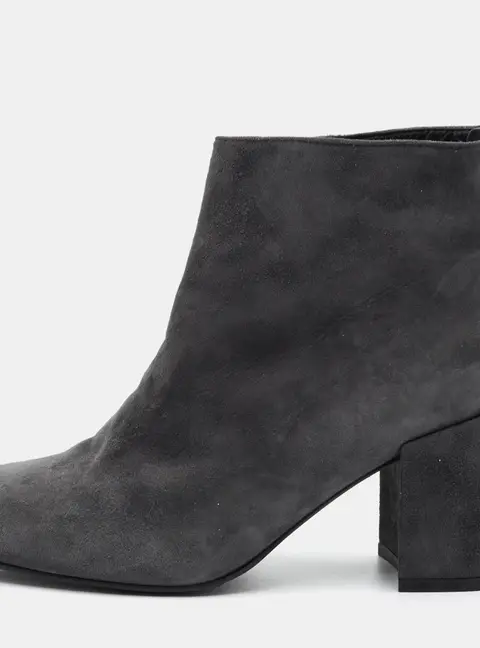 Stuart Weitzman Size 37 Dark Grey Suede Ankle Length Boots