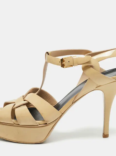 Saint Laurent Tribute Size 38 Beige Patent Leather Platform Sandals