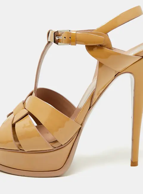 Saint Laurent Size 39 Beige Patent Leather Ankle Strap Sandals