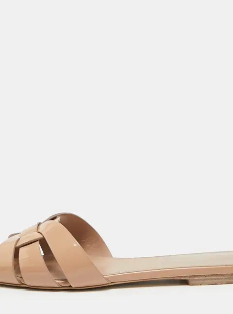 Saint Laurent Tribute Size 39.5 Beige Patent Leather Flat Slide
