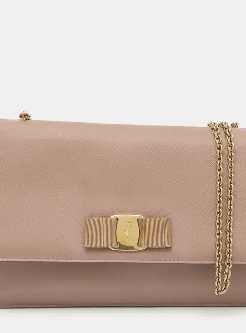 Salvatore Ferragamo Ginny Blush Pink Leather Shoulder Bags