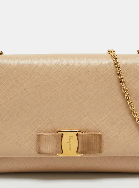 Salvatore Ferragamo Vara Bow Chain Beige Leather Shoulder Bag
