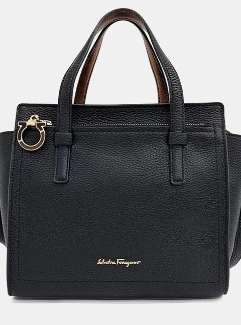 Ferragamo Amy Small Black Leather Shoulder Bag
