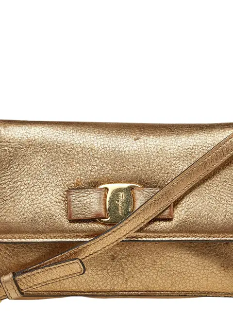 Salvatore Ferragamo Vara Bow Gold Leather Shoulder Bags