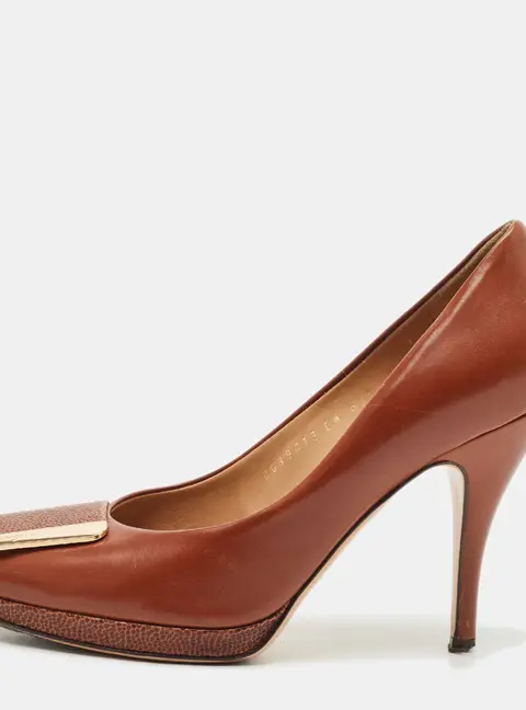 Salvatore Ferragamo Brown Leather Buckle Detail Pumps Size 39