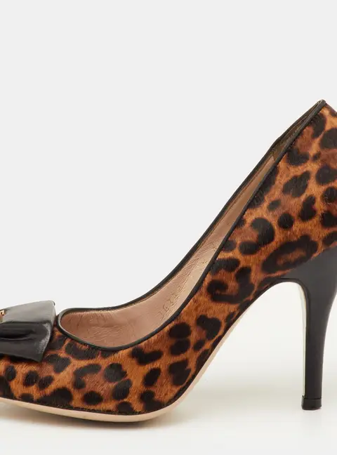 Salvatore Ferragamo Size 35.5 Brown/Black Leopard Calf Hair and Leather Bow Detail Pumps