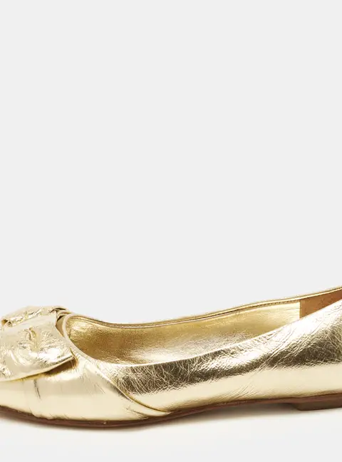 Salvatore Ferragamo Varina Size 35 Gold Foil Leather Bow Ballet Flats