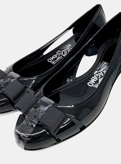 Ferragamo Black Jelly Flat Shoes EU 36.5