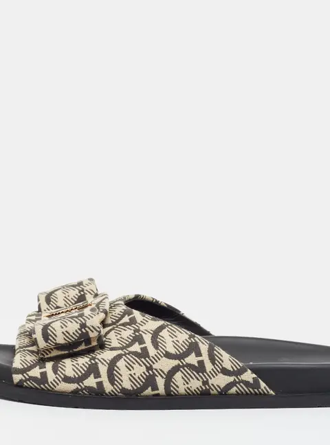 Salvatore Ferragamo Vara Bow Size 36.5 Beige/Dark Jacquard Flat Slides