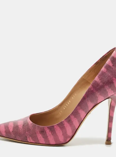 Salvatore Ferragamo Size 39.5 Pink Animal Print Leather Pumps