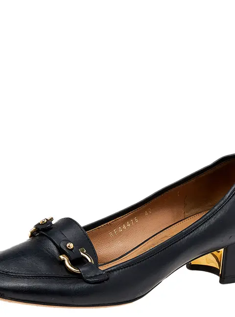 Salvatore Ferragamo Black Leather Slip on Pumps Size 37